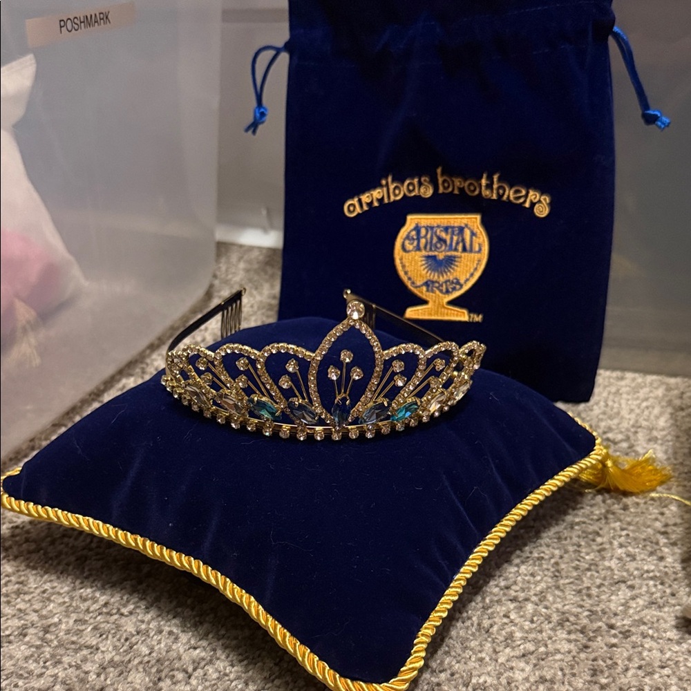Disney Arribas Brothers Crown and Accessories